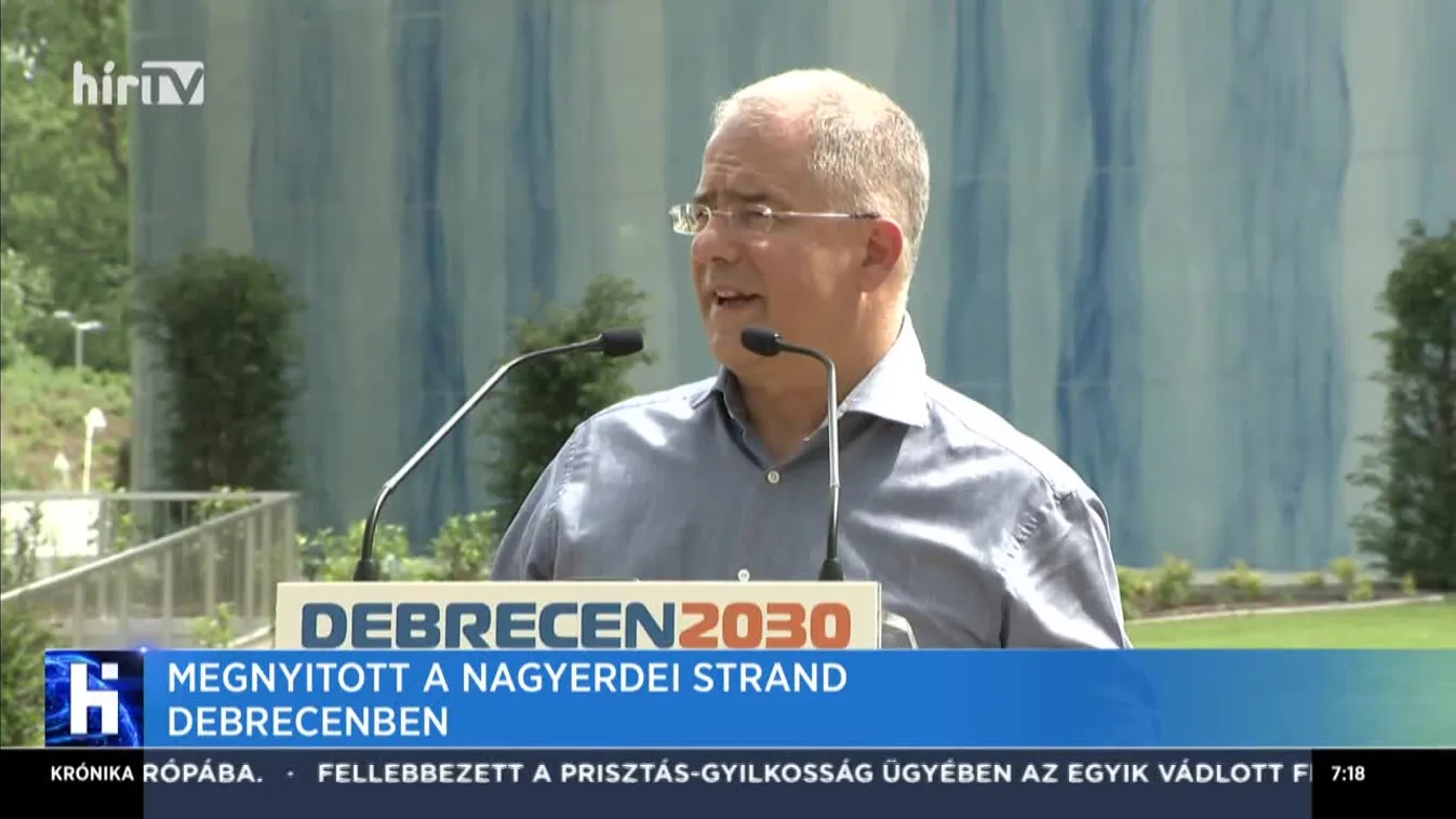 Megnyitott a Nagyerdei Strand Debrecenben