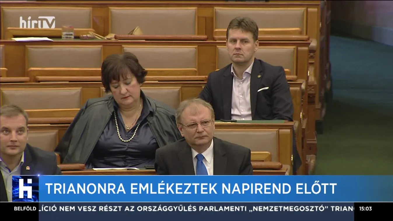 Trianonra emlékeztek napirend előtt