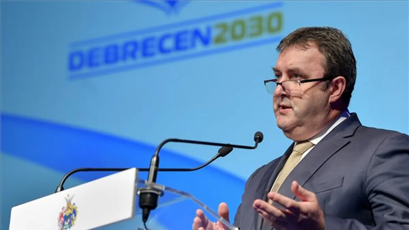 Palkovics: a kormány jóváhagyta Debrecen tízéves fejlesztési tervét