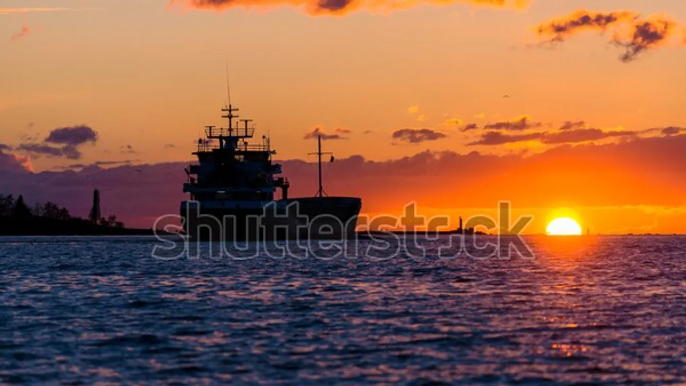 Az olasz partiőrség lefoglalta a német migránsmentő hajót