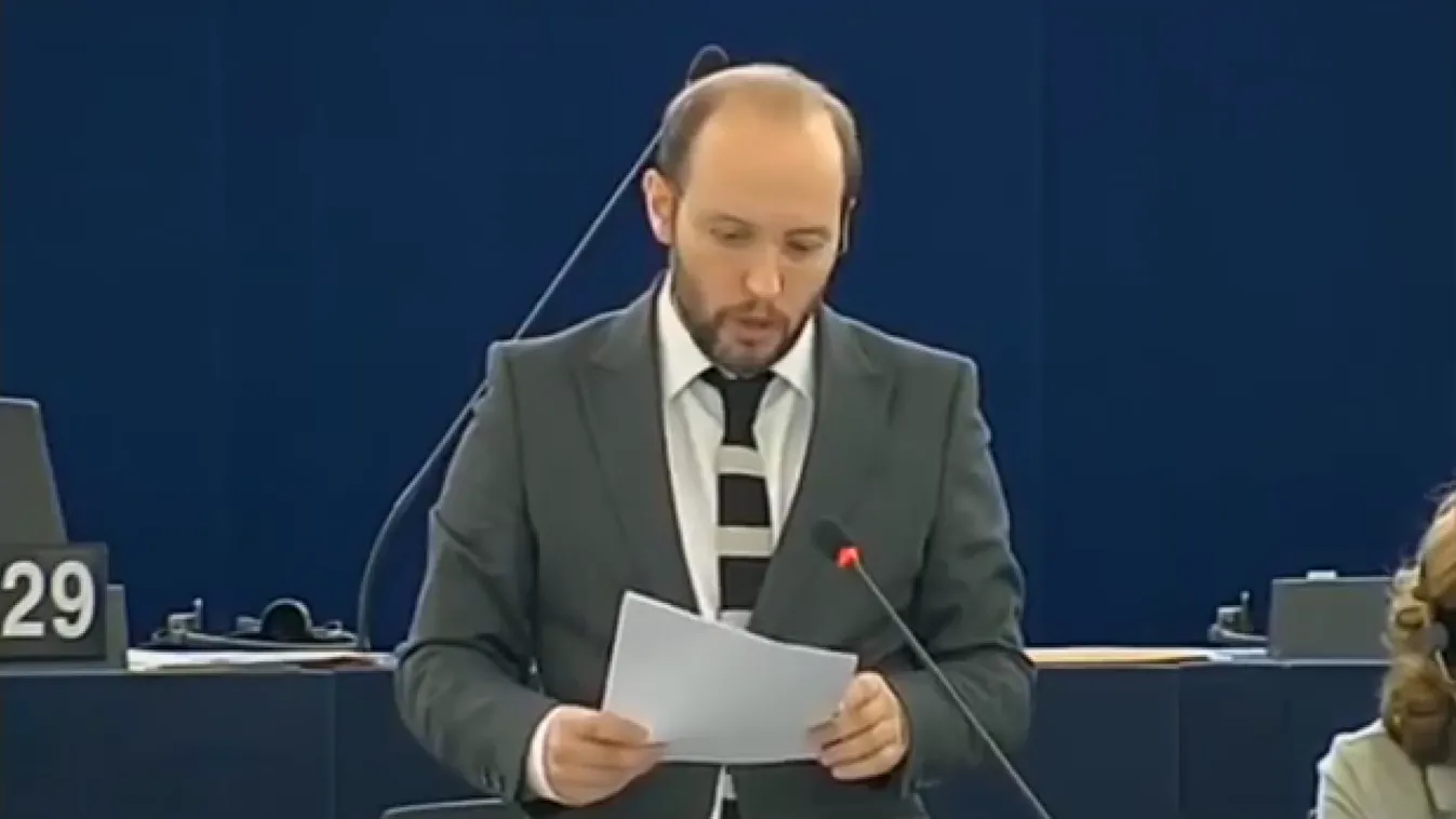 Ismét Magyarországot támadja Tavares