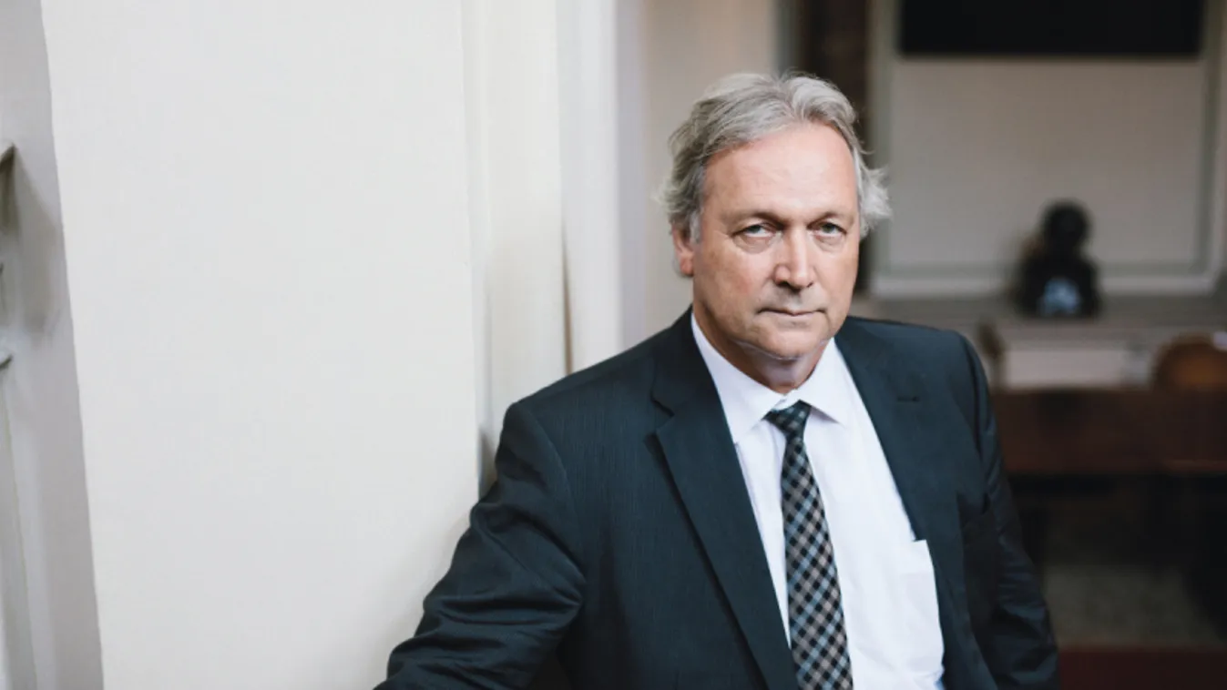 Freund Tamás: A tudomány és a politika együttműködése nemzeti érdek