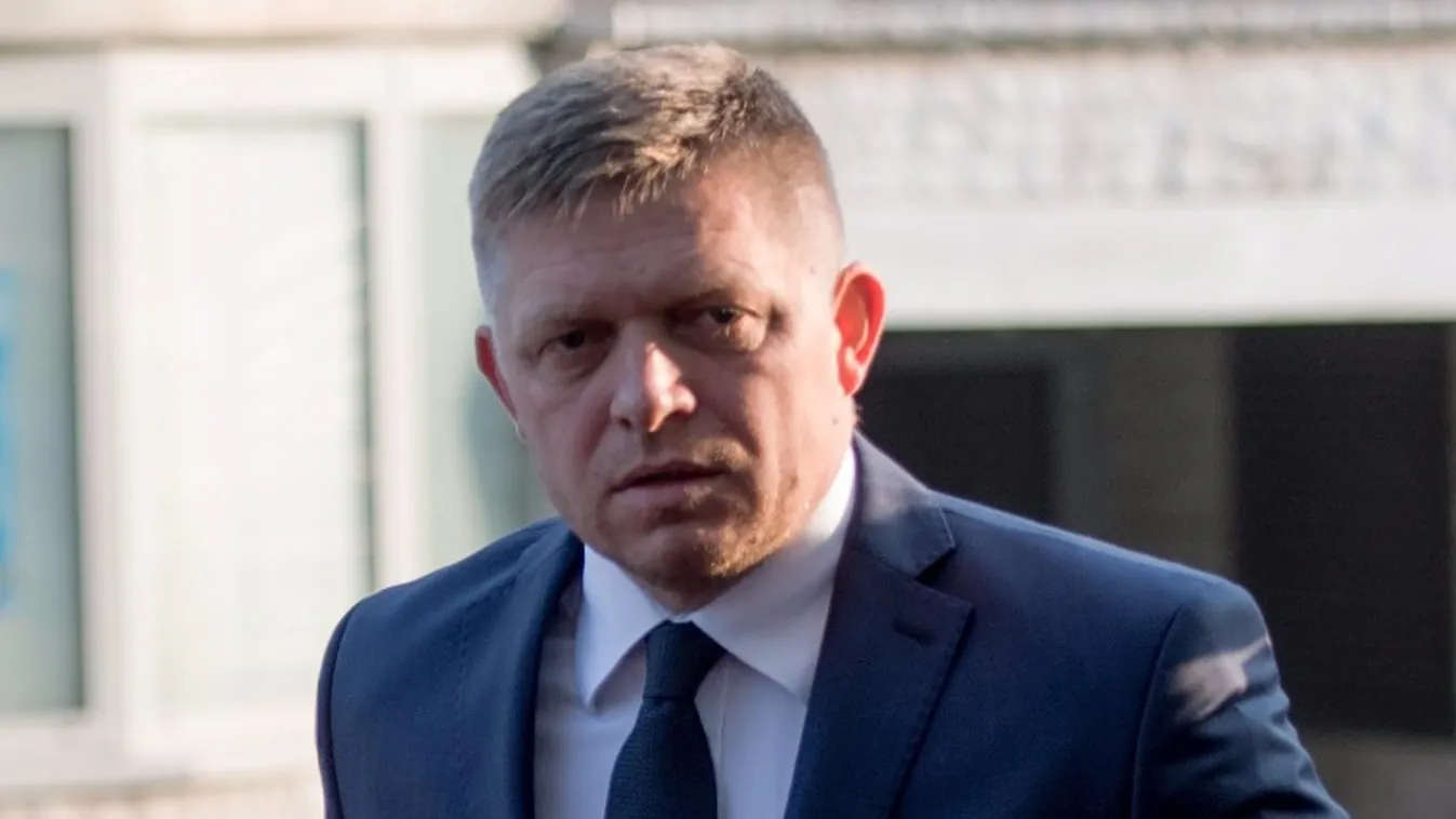 Újraválasztotta elnökének Robert Ficót a legnagyobb szlovák ellenzéki párt