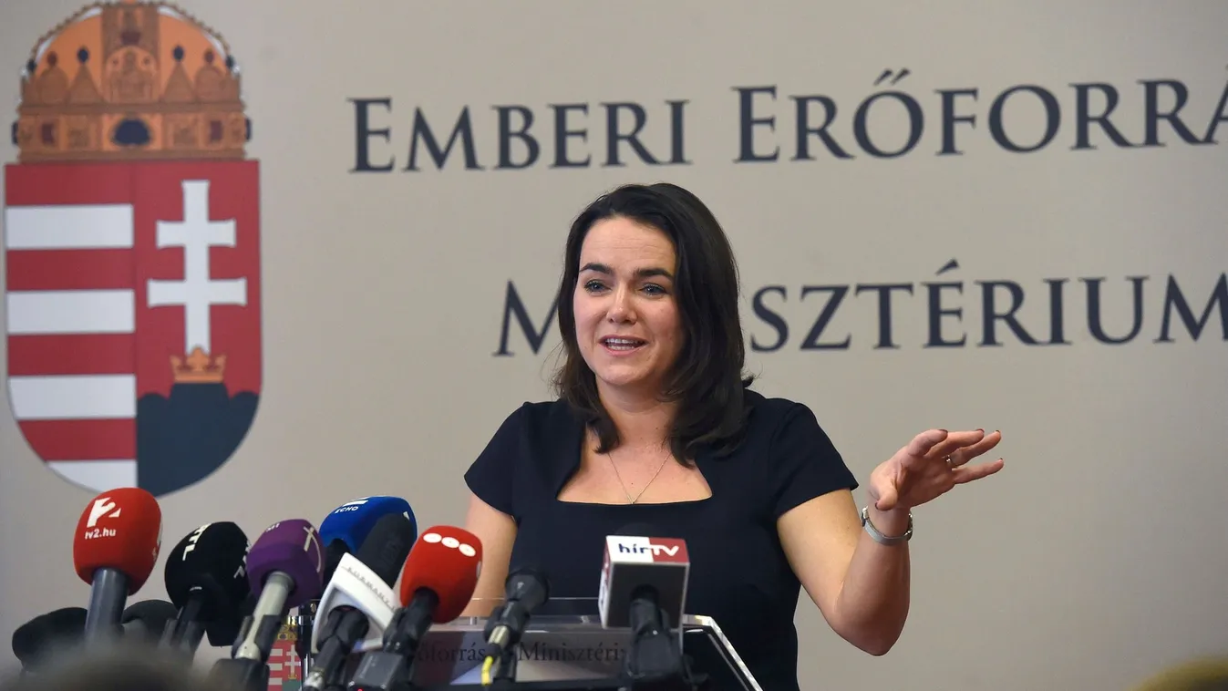 Novák Katalin: Mindenki azzal élhet, akivel szeretne