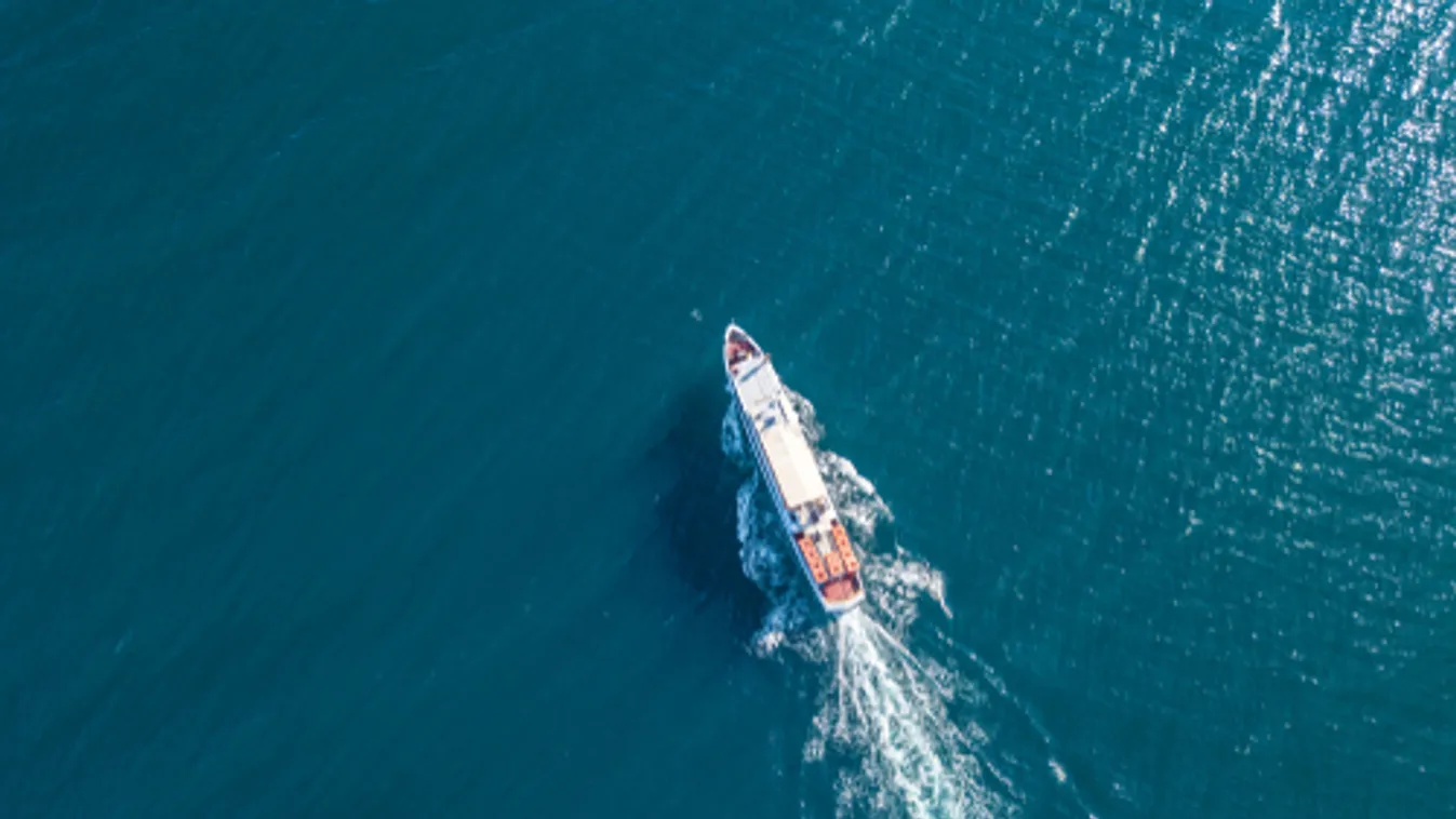 Feszültség Szicília partjainál