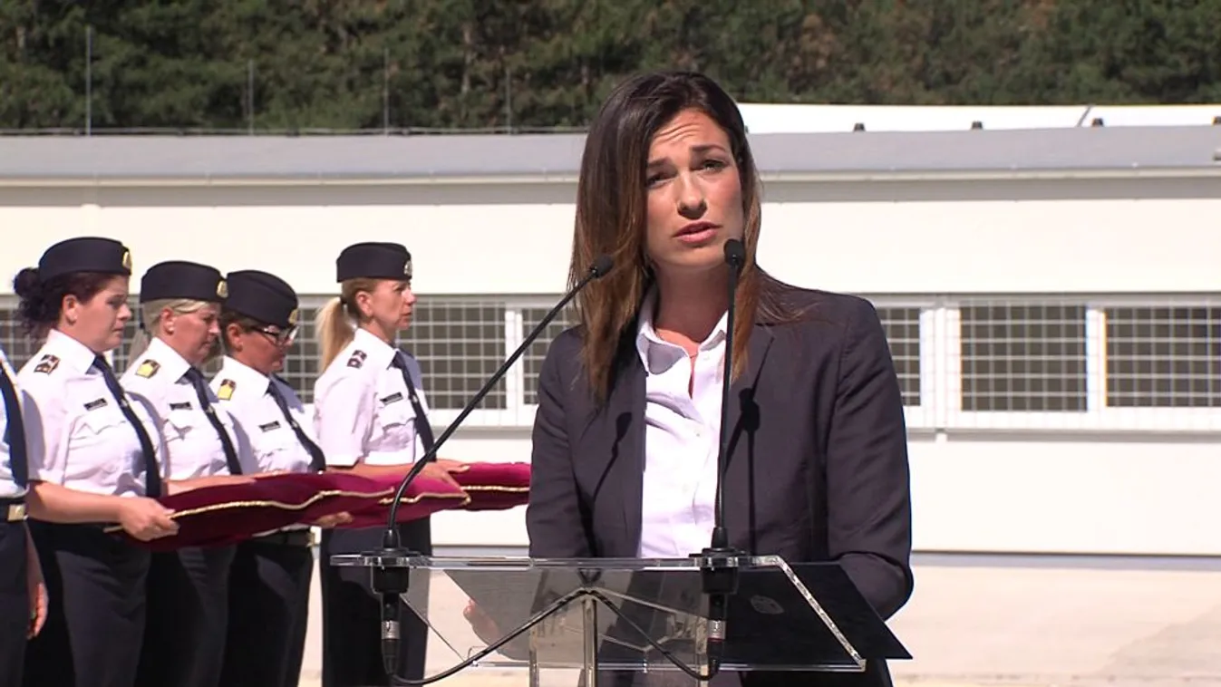 A kormány célja, hogy megszüntesse a börtönökben uralkodó túlzsúfoltságot