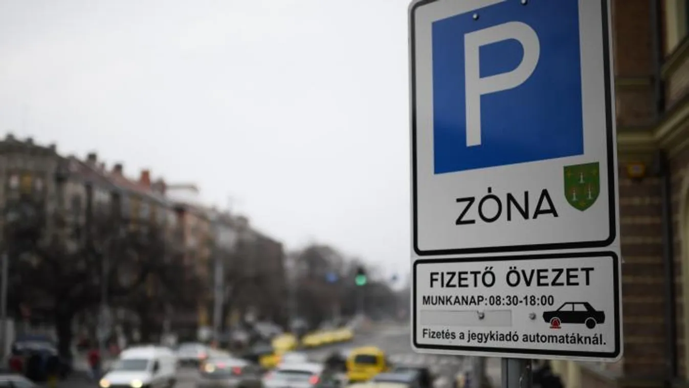 Ismét fizetni kell a parkolásért