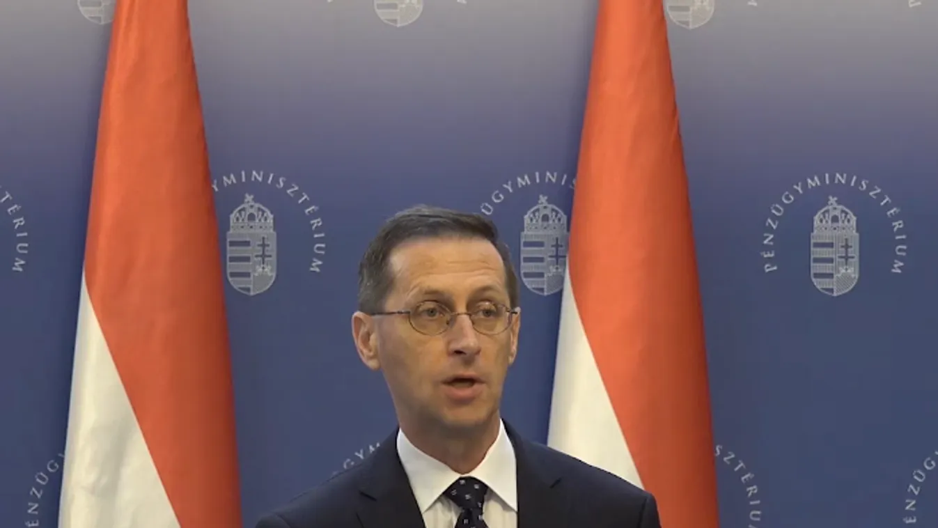 Varga Mihály: 4500 cég kezdhet új beruházást