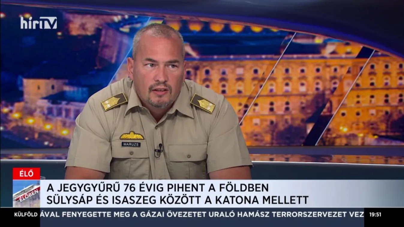 Ki vette feleségül Esztit, vagy kérte meg a kezét 1942-ben?