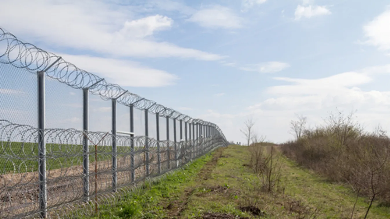 A teljes belső határon visszaállítja a kormány a határellenőrzést szeptember elsejétől