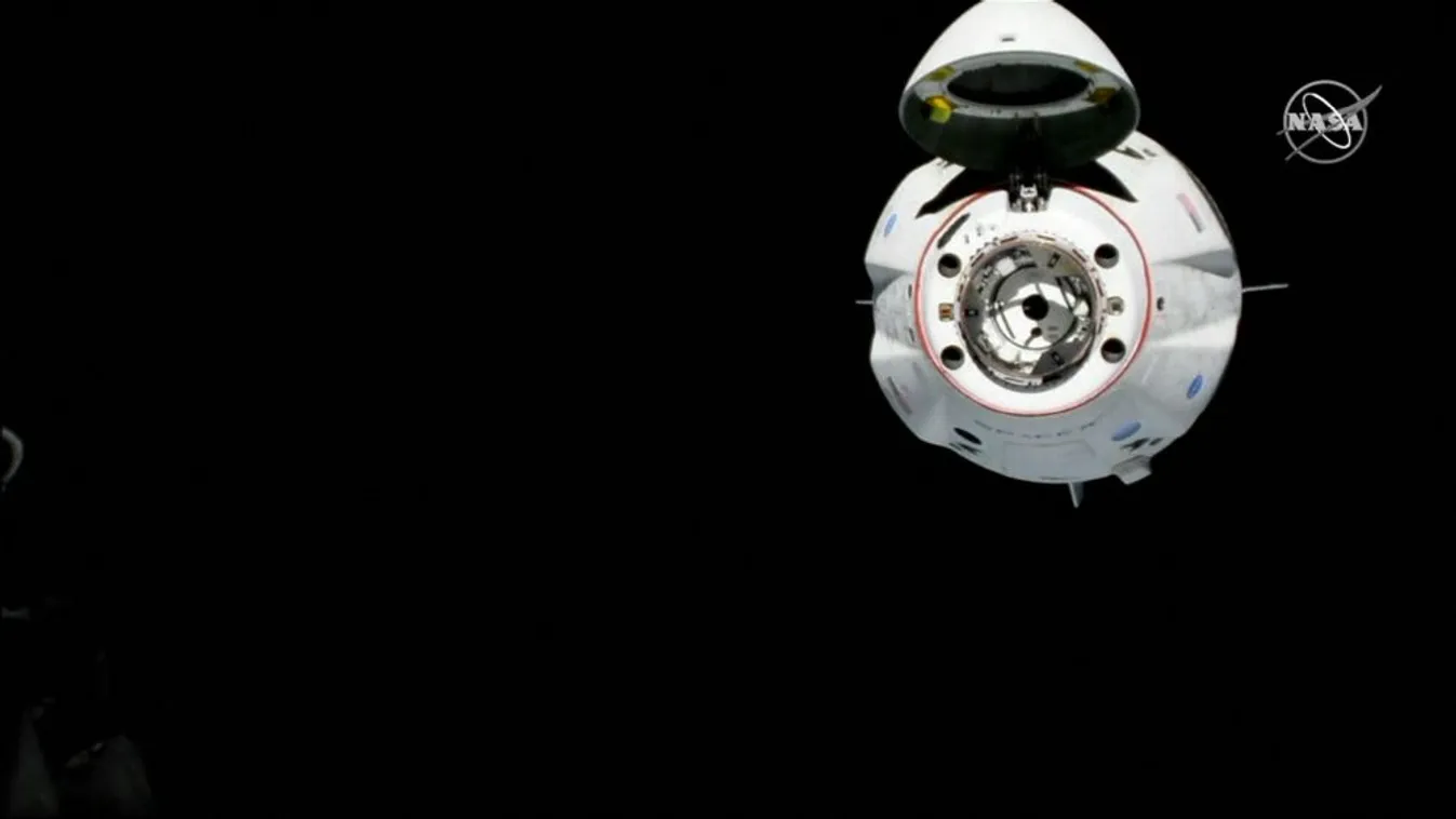 Szerencsésen landoltak a NASA asztronautái