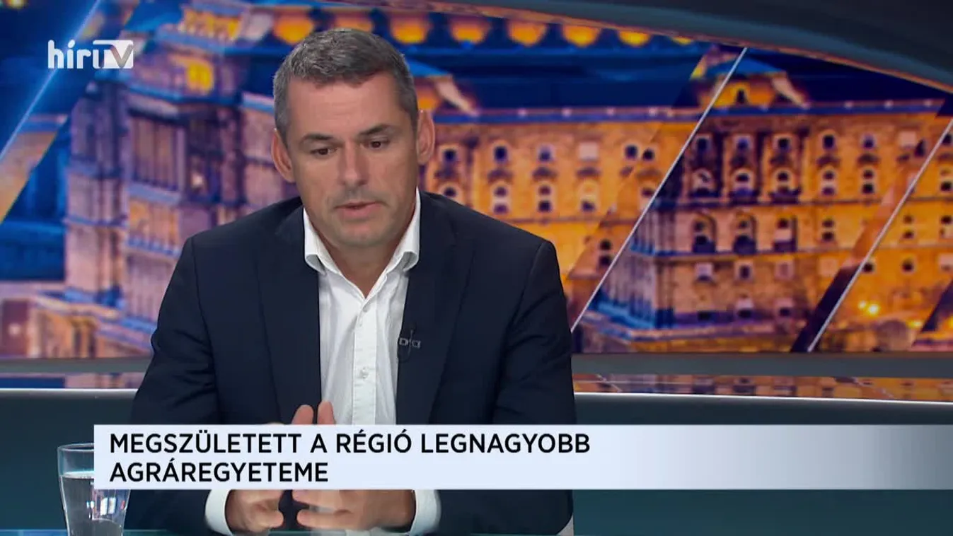 Magyarország élőben Prof. Dr. Gyuricza Csabával (2020-08-12)