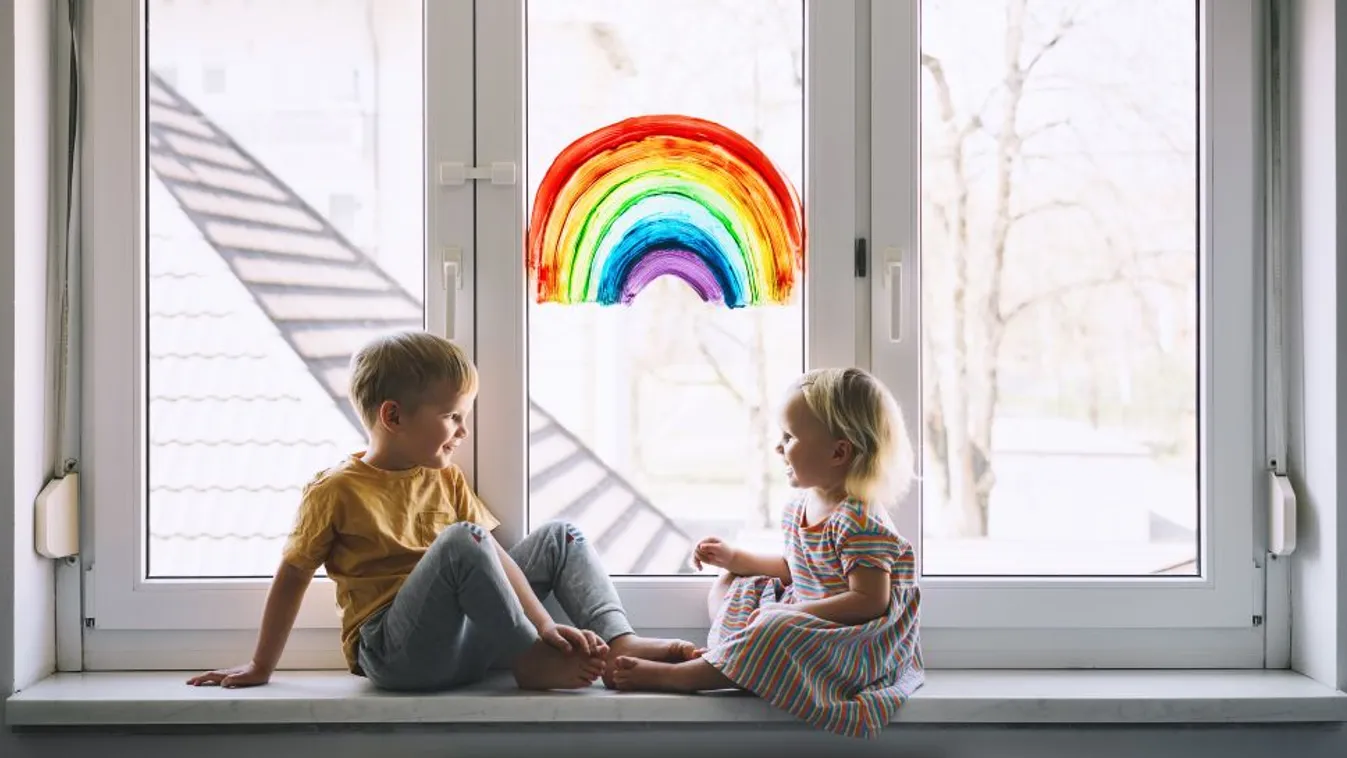 A Momentum már az óvodákban bevezetné az LMBTQ-propagandát