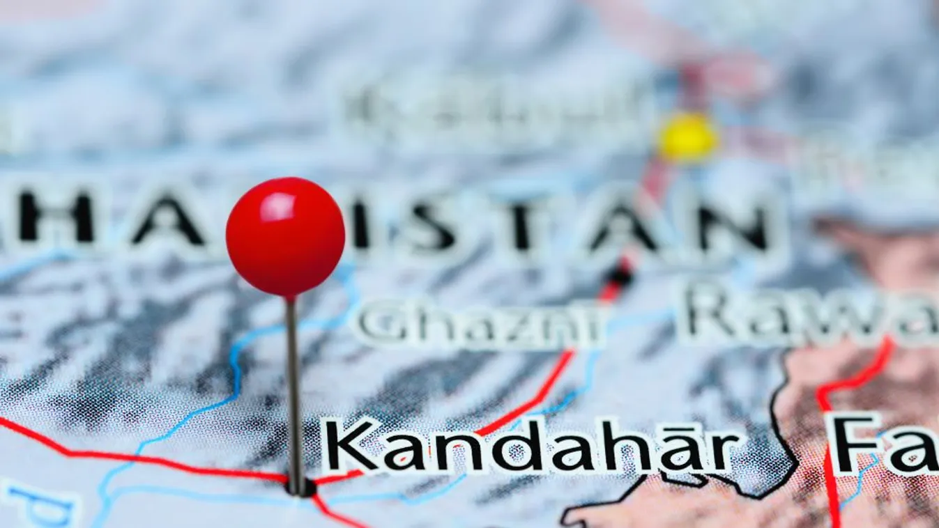 Út mentén elhelyezett pokolgépek öltek meg több embert Afganisztánban