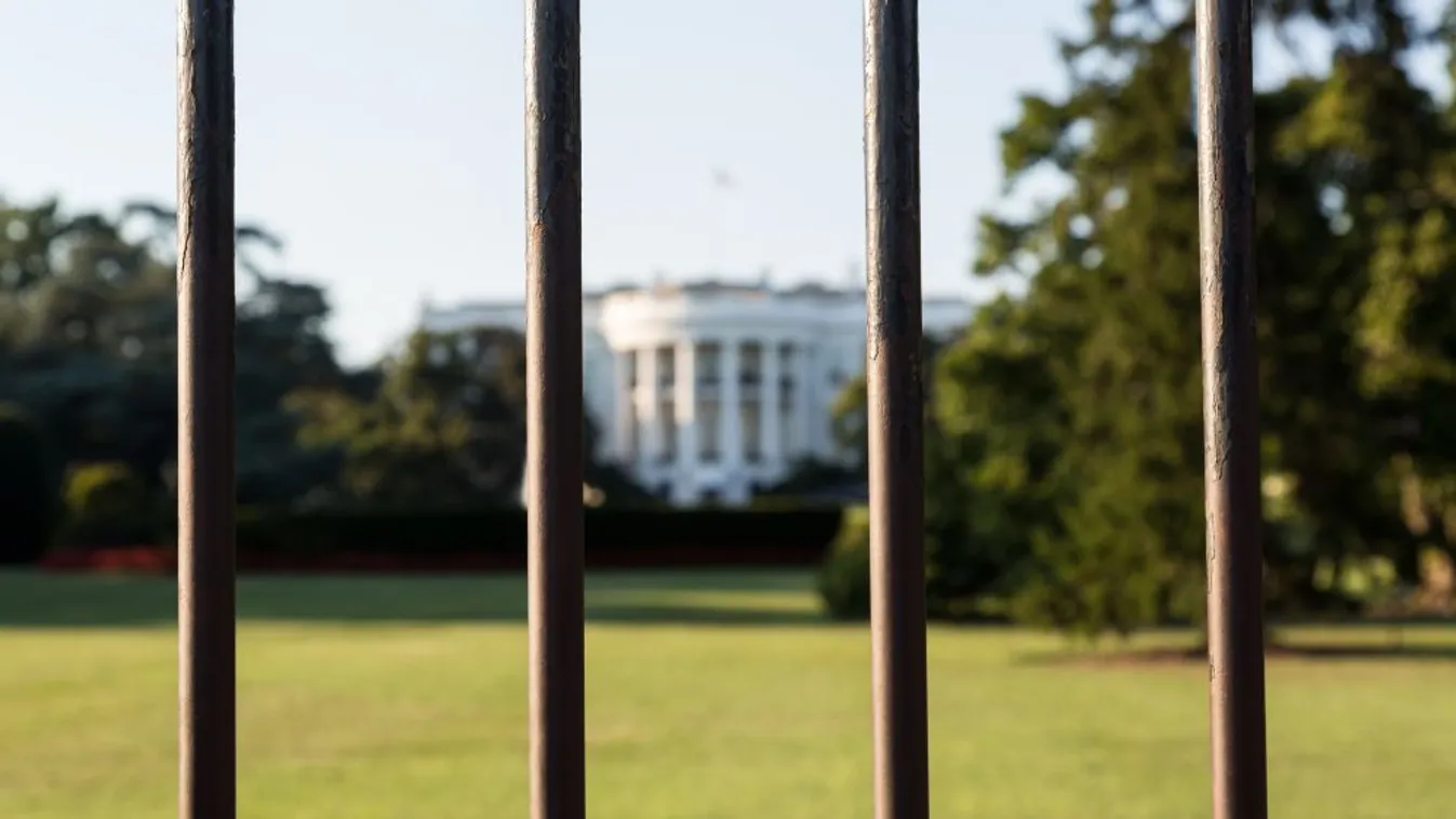 Vádat emeltek a Donald Trumpnak ricines levelet küldő kanadai nő ellen