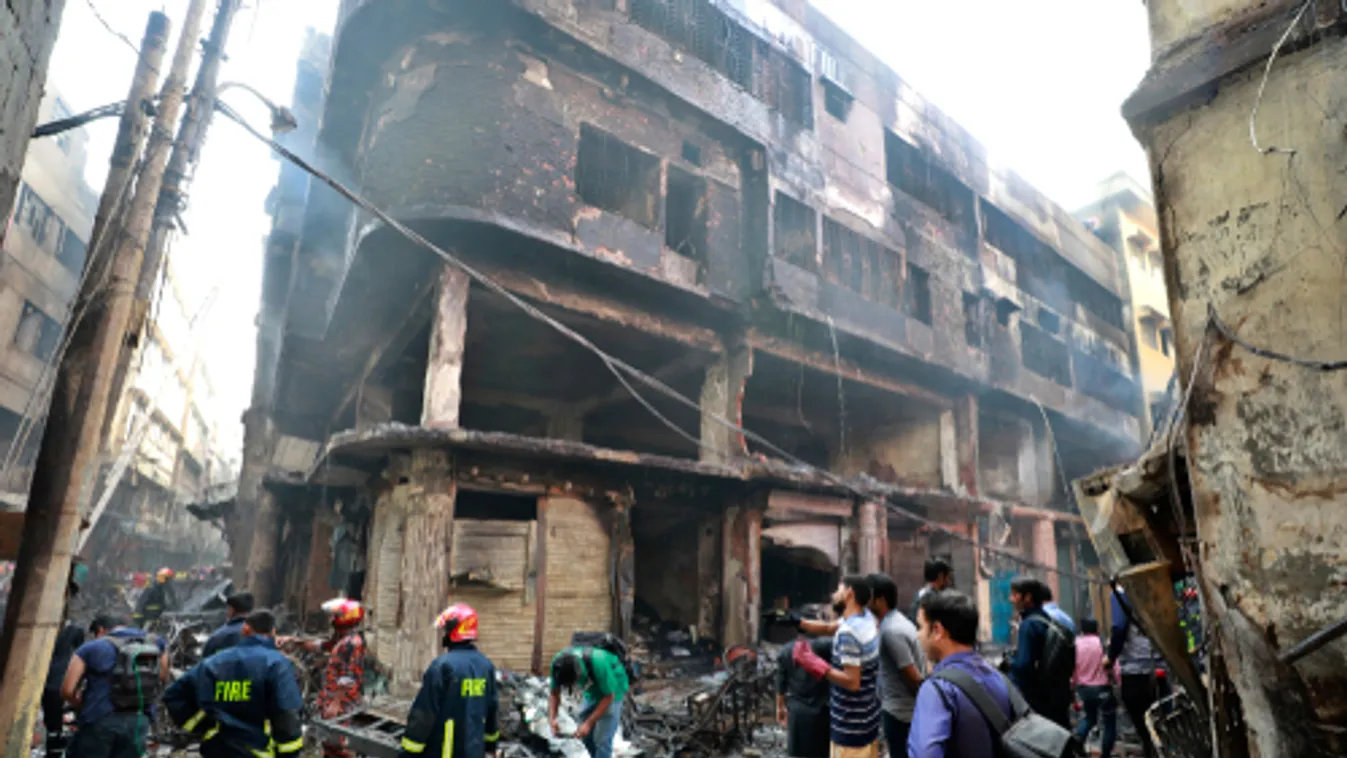 Sok halottja van a bangladesi mecsetben történt robbanásnak és tűznek
