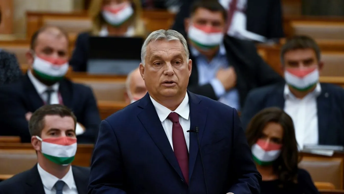 Orbán Viktor: Más taktika kell, mint tavasszal