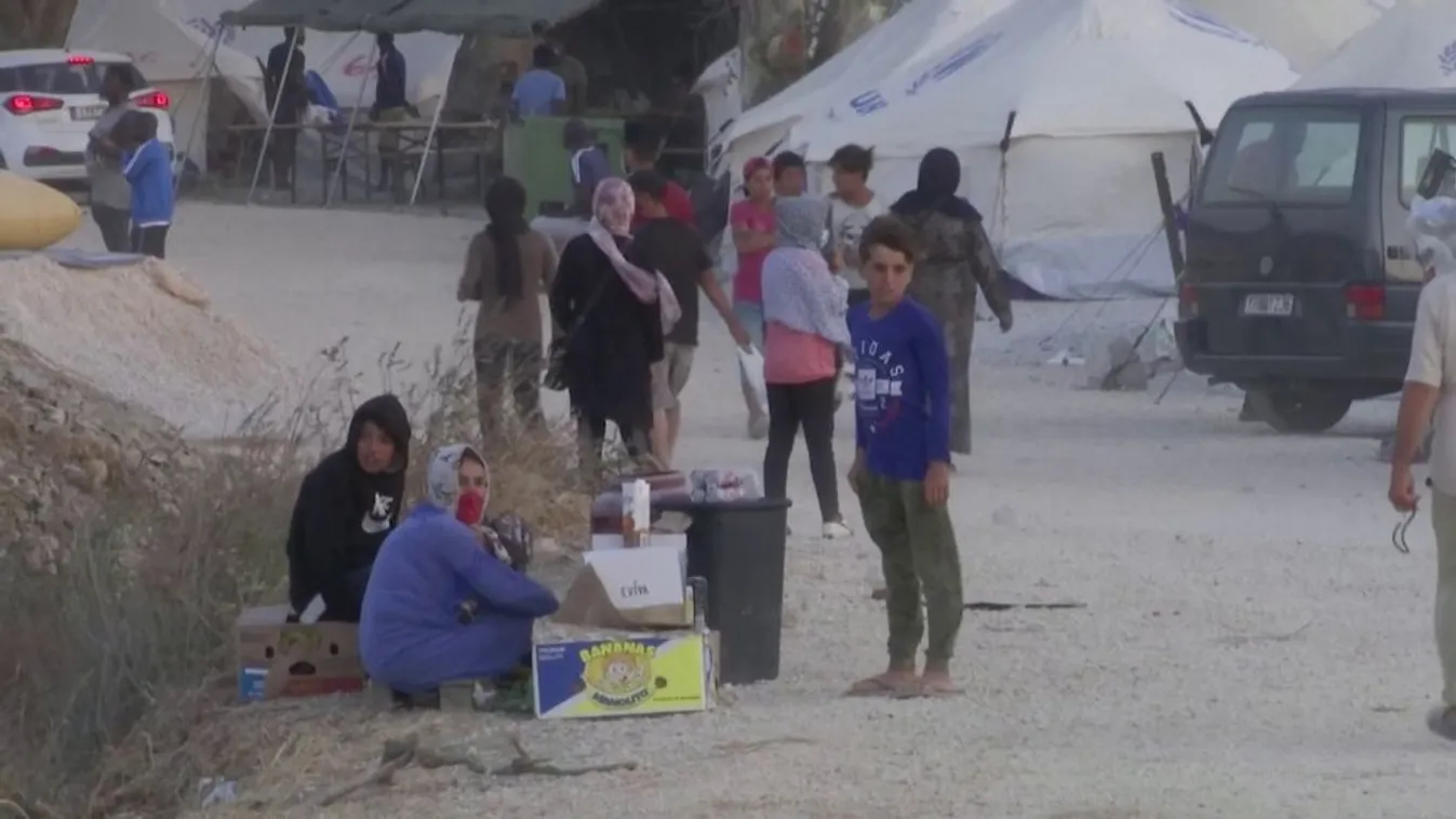 Folytatódik a migránsok átköltöztetése