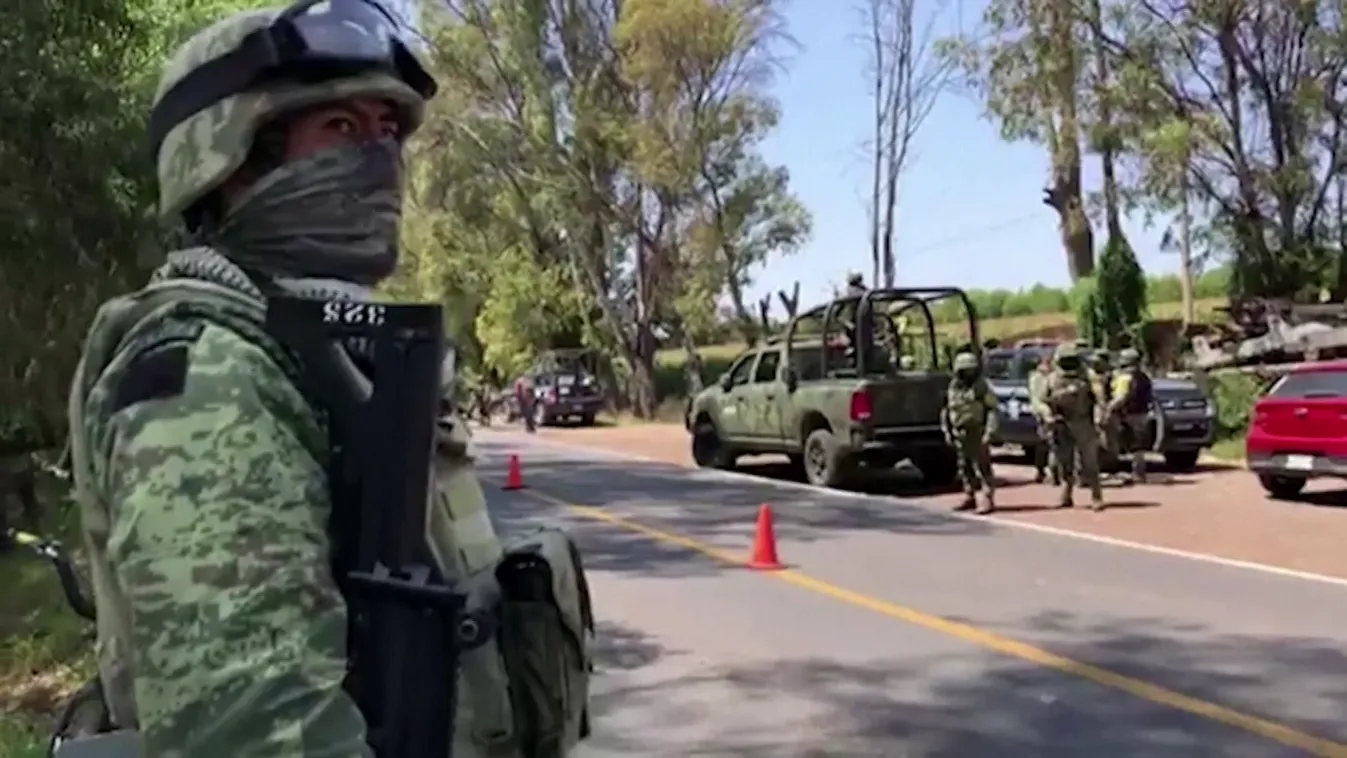 Mészárlás egy mexikói bárban