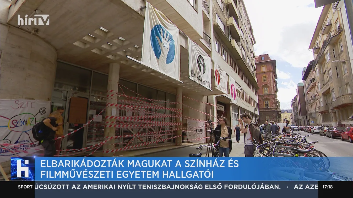 Elbarikádozták magukat a Színház- és Filmművészeti Egyetem hallgatói
