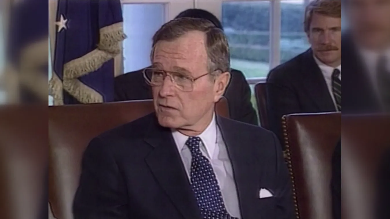 Szobrot állítanak a Szabadság téren George Herbert Walker Bushnak