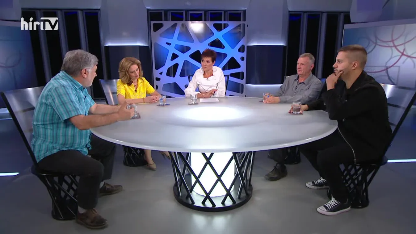 Civil kör: Formabontásra szükség van, de tartalombontásra nem feltétlenül