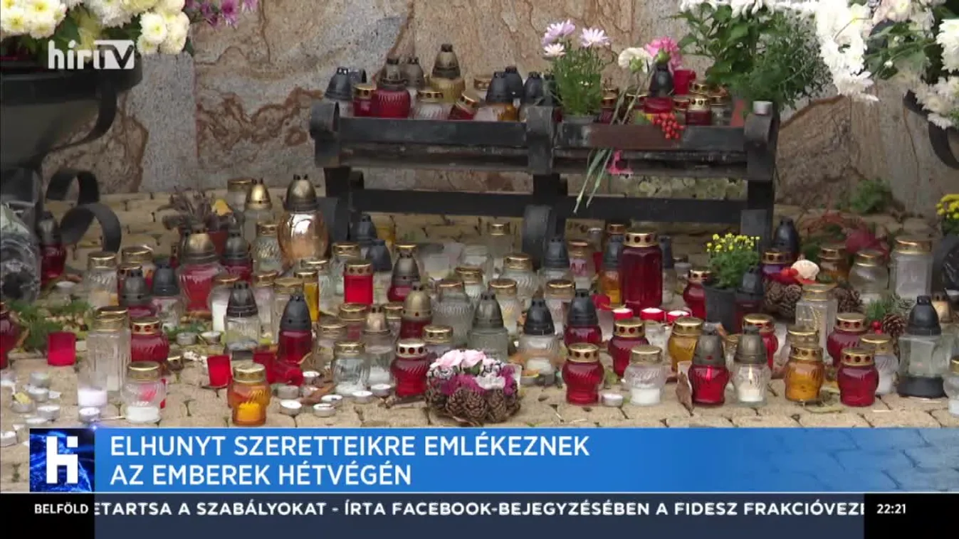 Elhunyt szeretteikre emlékeznek az emberek hétvégén