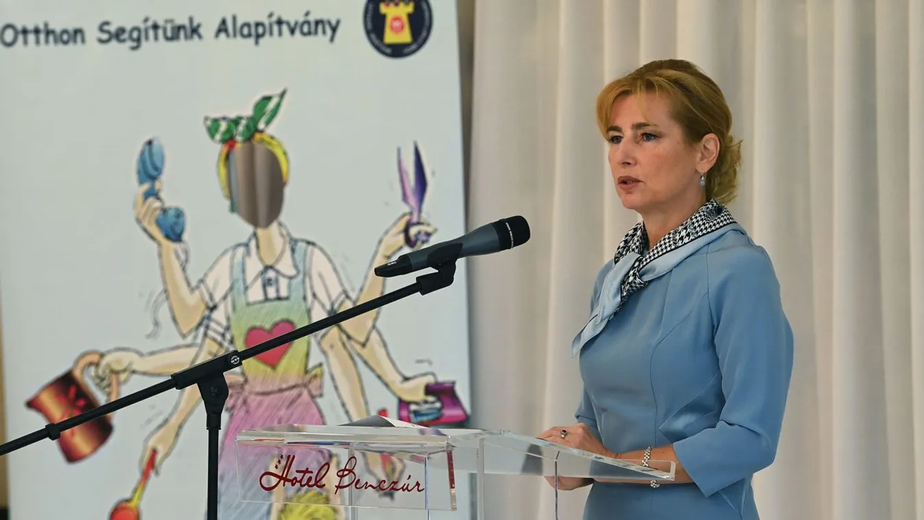 Herczegh Anita: Minden ember megtapasztalja, hogy rászorulunk mások szeretetére