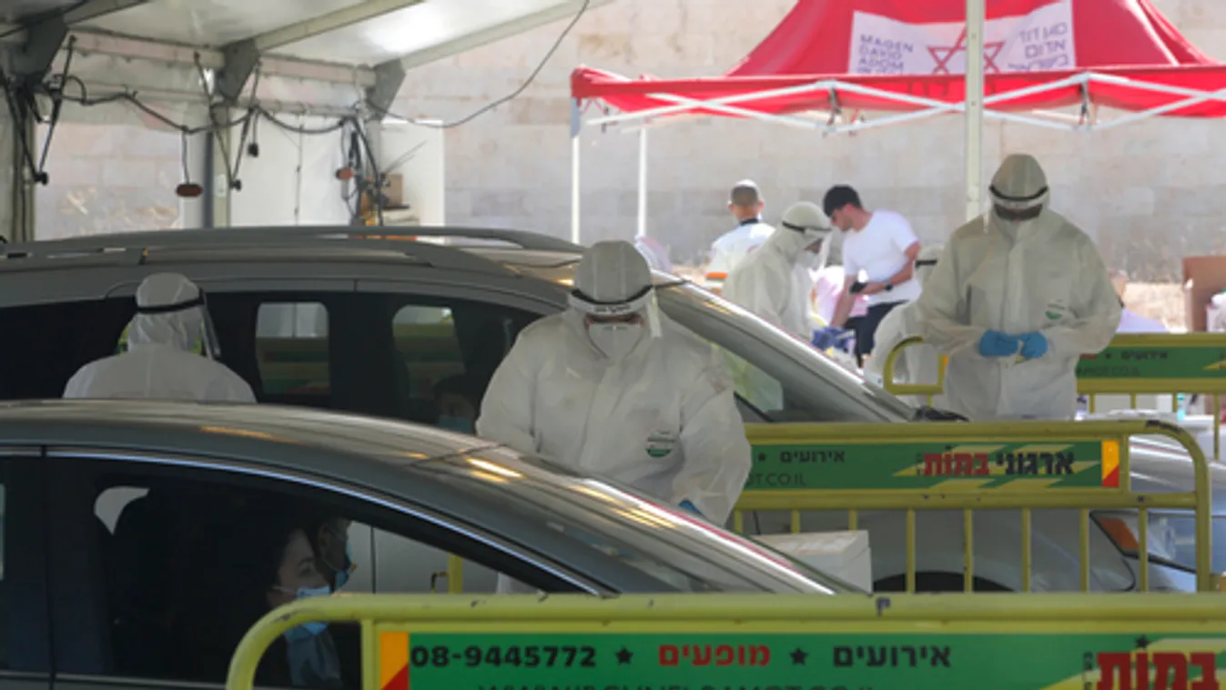 Izraelben egy hónapos zárlat után megkezdődött a fokozatos nyitás