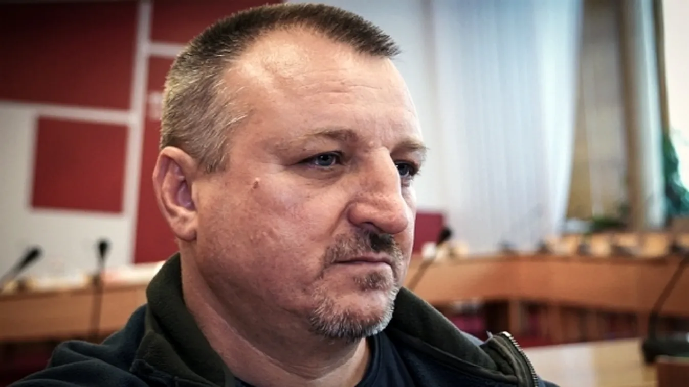 Az MSZP-s Komjáthi beismerte, hogy a baloldal rájátszott a borsodi rasszista szavazatokra Bíró jelölésével