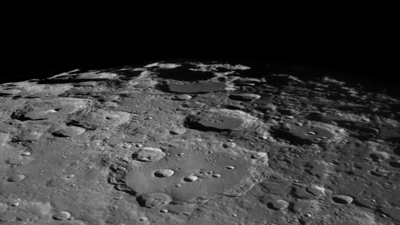 Újabb bizonyíték, hogy van víz a Holdon