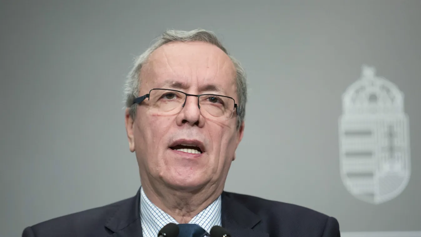 Bakondi: A feltorlódott migránsok komoly veszélyt jelentenek