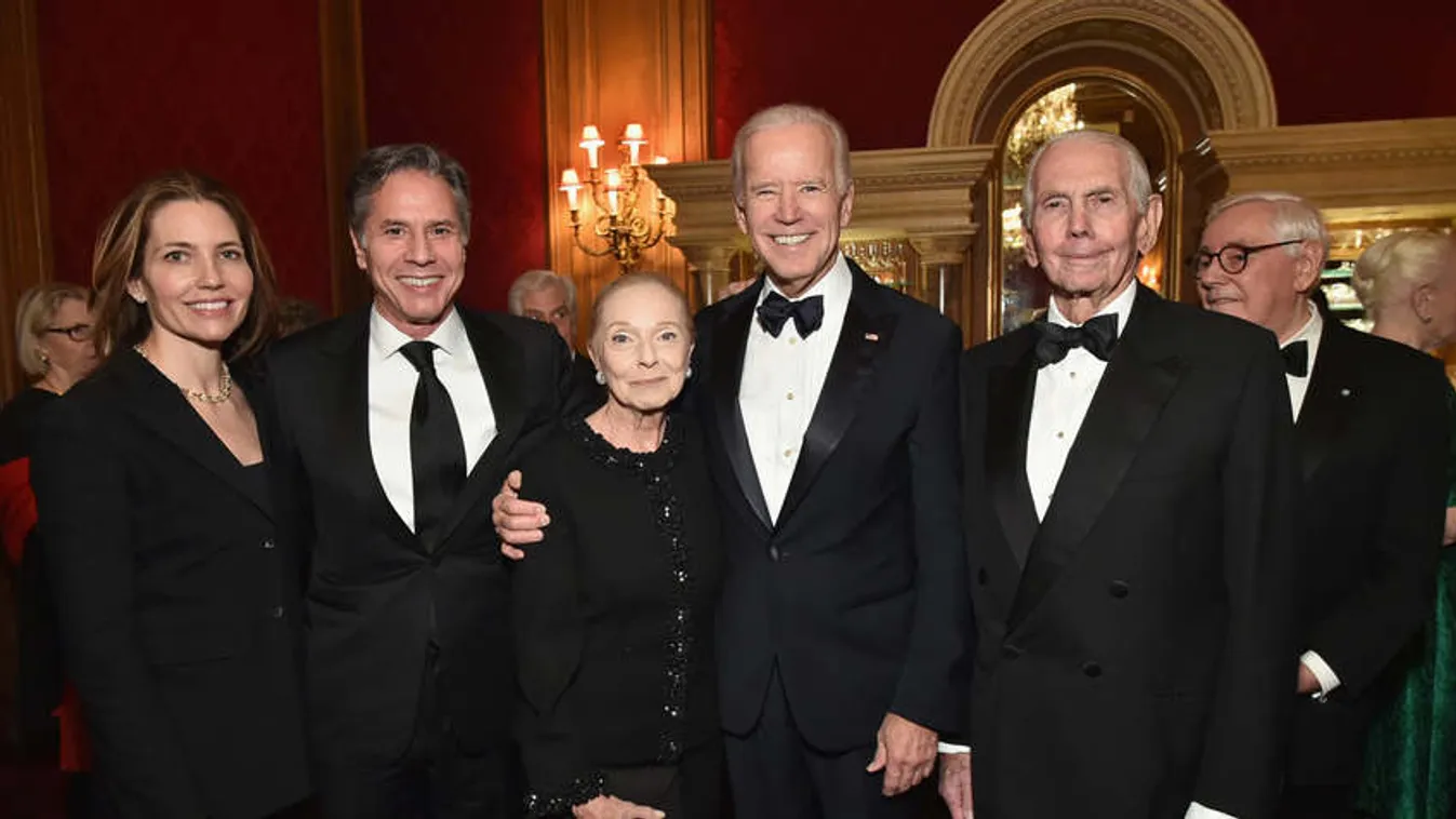 Soros György állva tapsolhat Joe Biden választásának