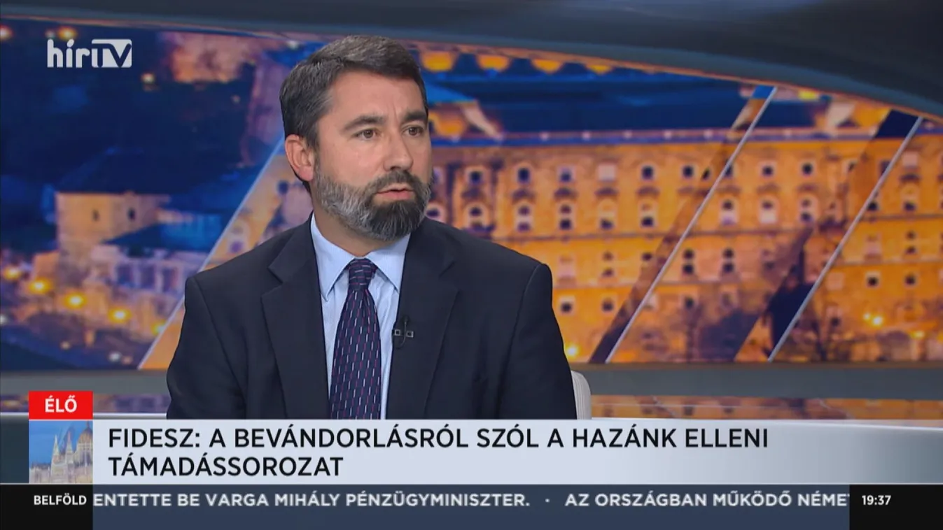 Hidvéghi Balázs: Nem lehet megengedni, hogy ideológiai alapon támadjanak egy országot