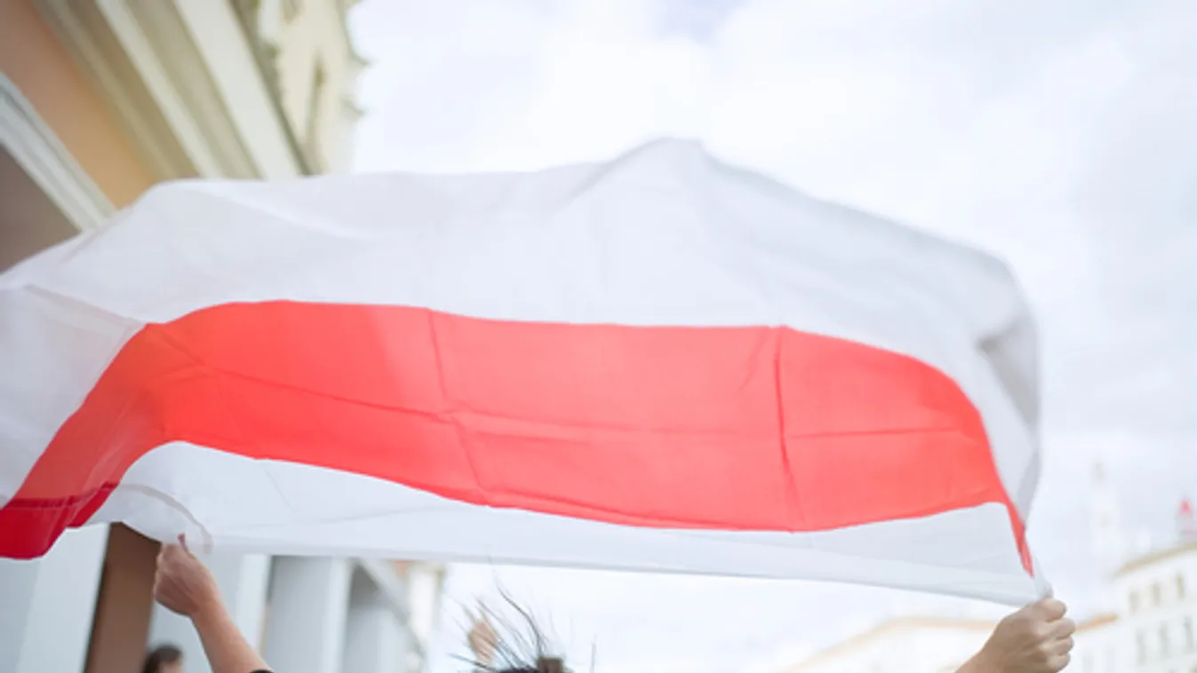 Minszkben több helyen is tüntettek, egy Mikulás-futás résztvevőit őrizetbe vették