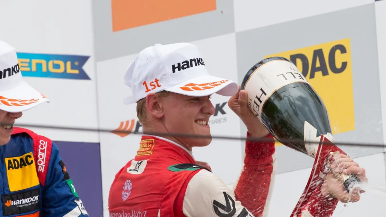 Mick Schumacher a Haas színeiben debütál a Forma-1-ben