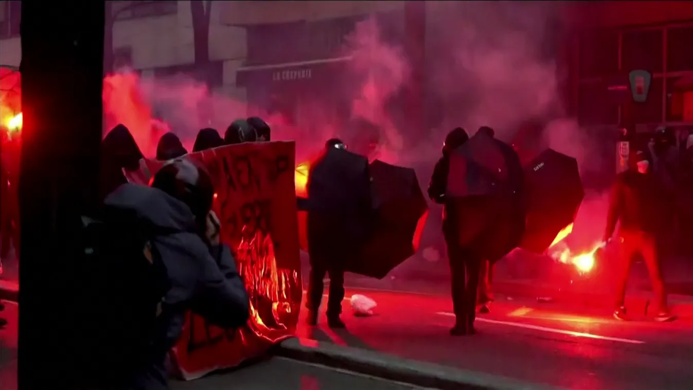 Ismét csatatérré változott Párizs