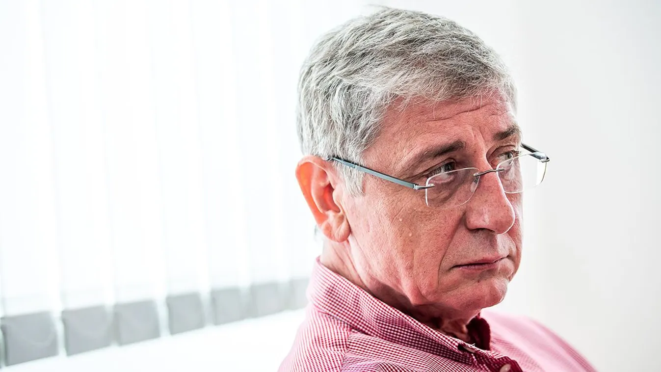 A fiatalok habókos bácsit látnak Gyurcsányban