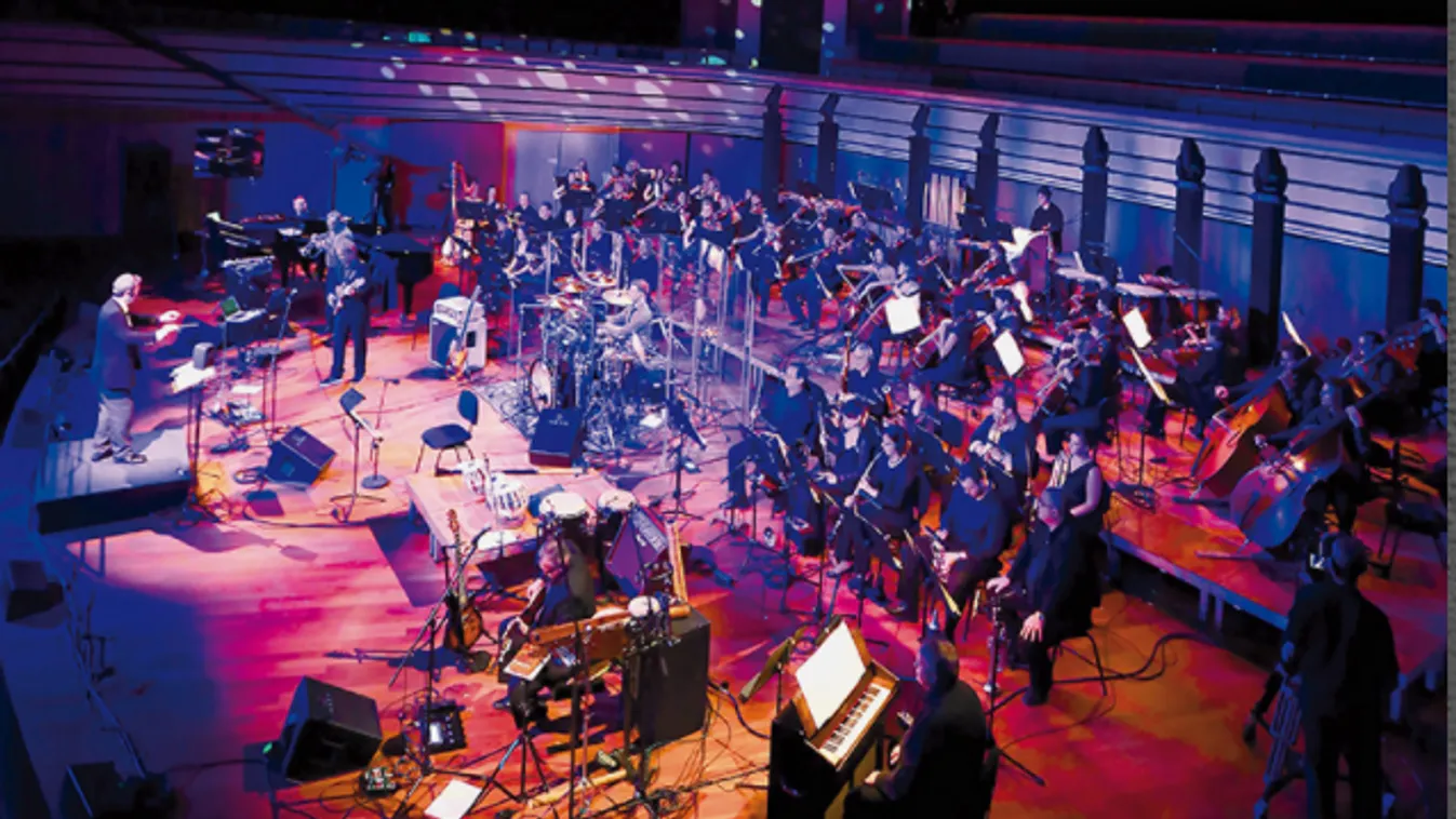 Premierre készül a Djabe zenekar az e-Színházban