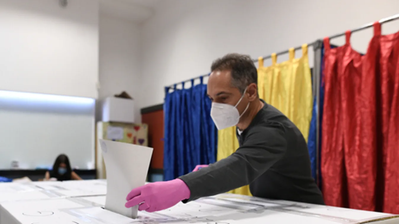 Vasárnap választanak Romániában