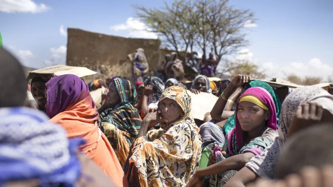 Csaknem 100 ezer menekült elérhetetlen Etiópiában