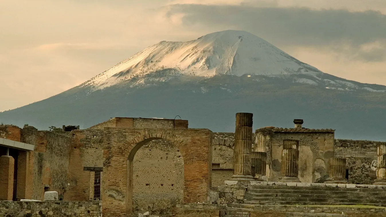 Restaurálják Pompeji második világháborúban megsérült épületének egyes részeit