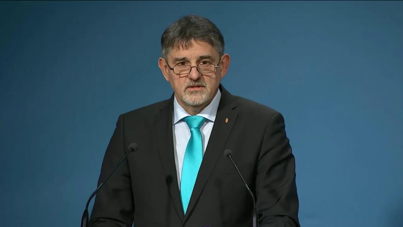 György István: Az oltás a terv szerint halad