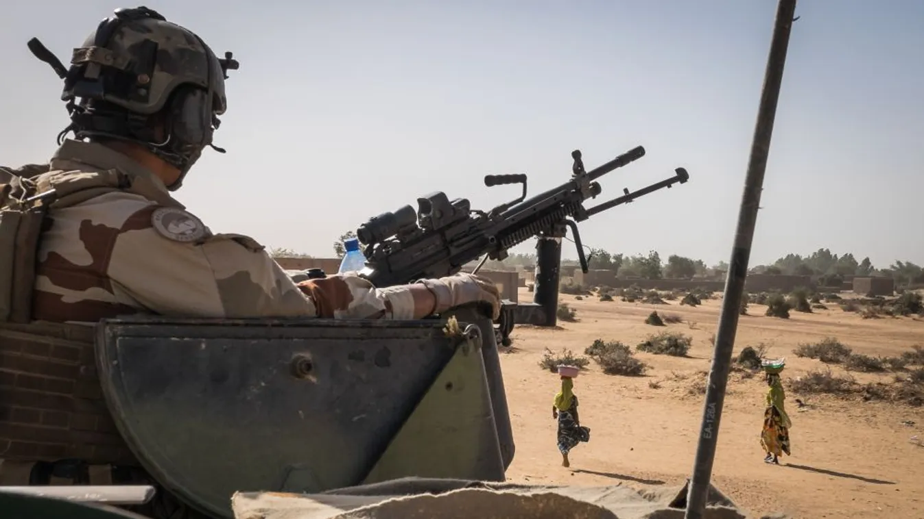 Francia katonák haltak meg pokolgépes támadásban