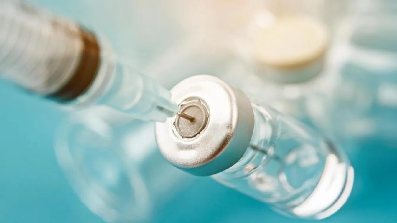 Brit tanácsadó: Több halálesetet okozhat az új brit variáns, de hatékonyak ellene az oltások