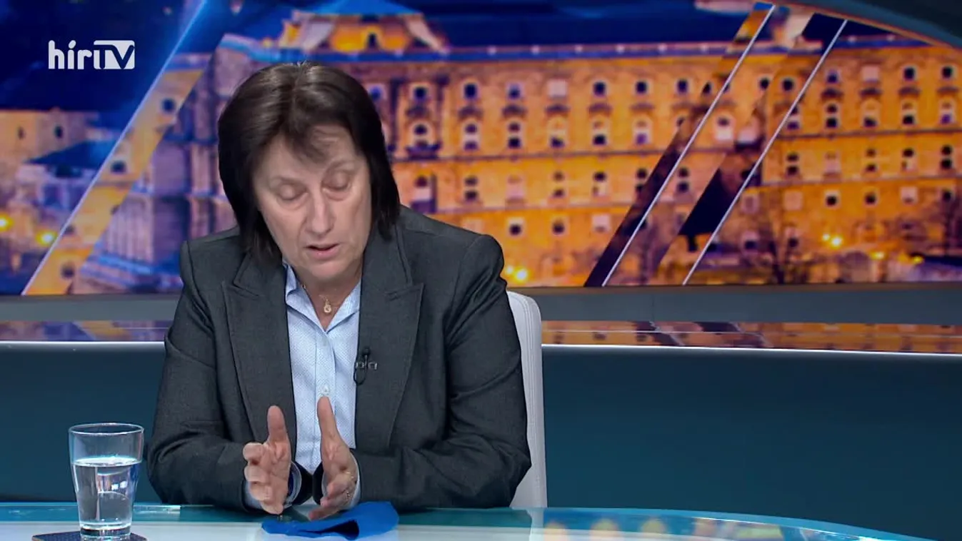 Magyarország élőben extra Hajnal Gabriellával (2021-01-11)