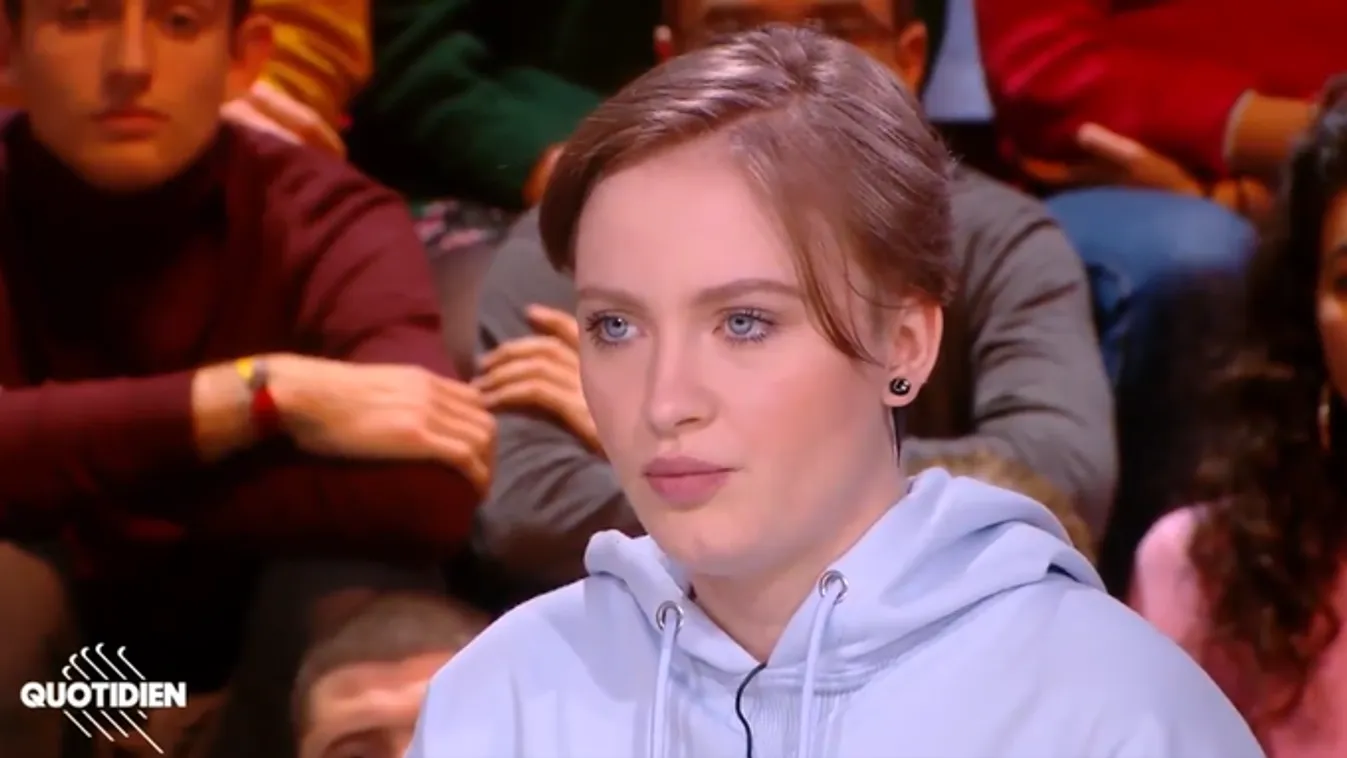 Bírálta a muszlimokat egy francia diáklány, azóta egyetlen iskola sem meri felvenni, mert radikális muszlimok le akarják fejezni