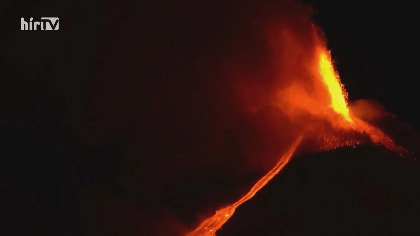 Kénes esőt hozhat az Etna kitörése
