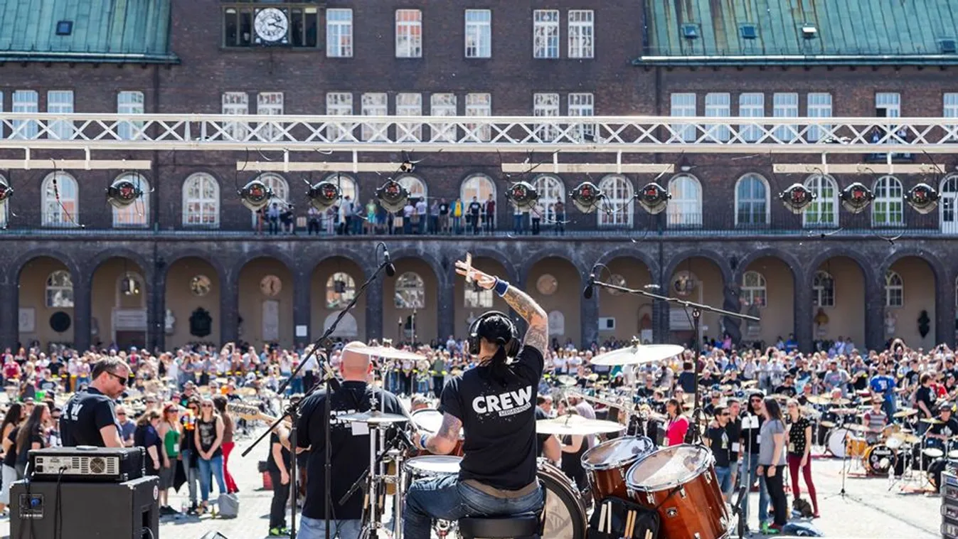 Már lehet jelentkezni Közép-Európa legnagyobb rockzenei flashmobjaira