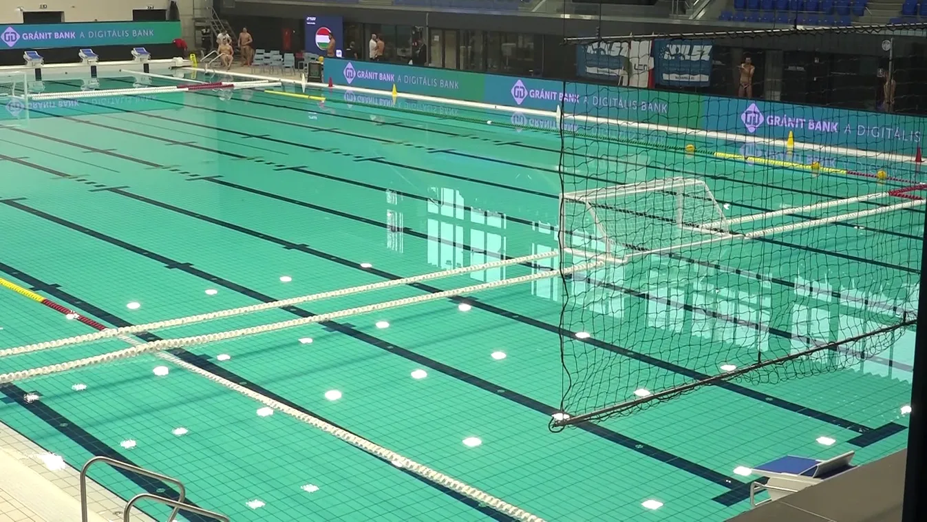 Felavatták az új szegedi uszodát